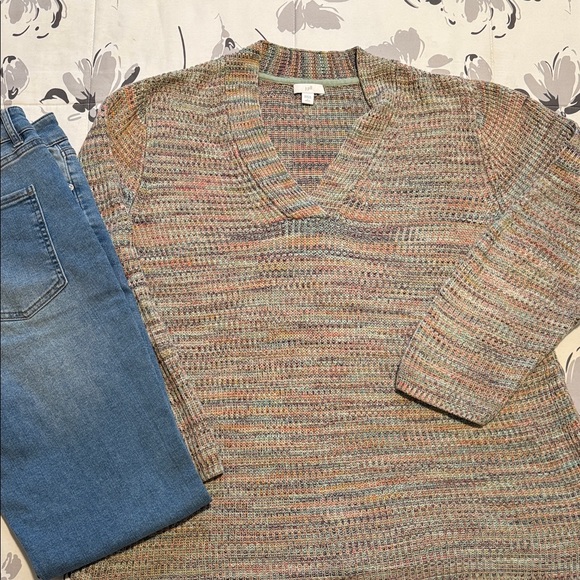 J. Jill Women’s V-Neck Sweater in Multicolor - Picture 4 of 9